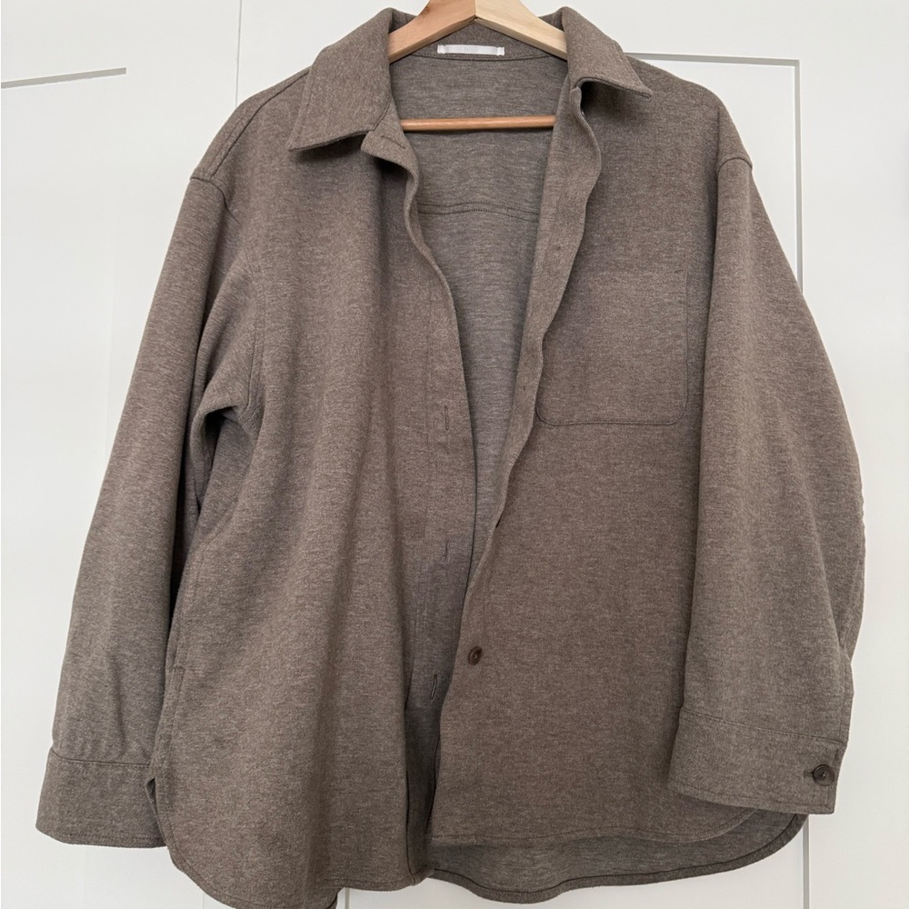 Uniqlo Women’s Taupe Oversized Shacket- Size M/L
